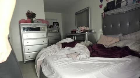 Snapshot of mariahpinkkitty chatting on 18, 2, 2025 Pinkkitty online show from 18, 2, 2025