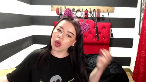 Marian online show from 3, 2, 2025