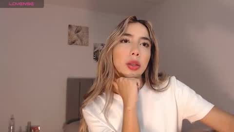 Snapshot of mariana_es chatting on 14, 2, 2026 Mariana online show from 14, 2, 2026