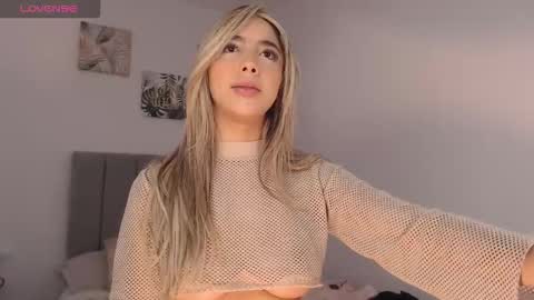 Snapshot of mariana_es chatting on 23, 2, 2026 Mariana online show from 23, 2, 2026