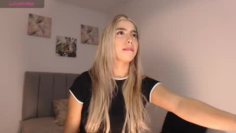 Snapshot of mariana_es chatting on 28, 2, 2026 Mariana online show from 28, 2, 2026