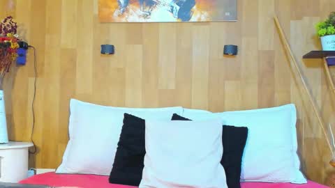 Mariana Angel online show from 14, 2, 2026