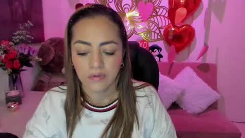 Mariana Lopez online show from 17, 2, 2025