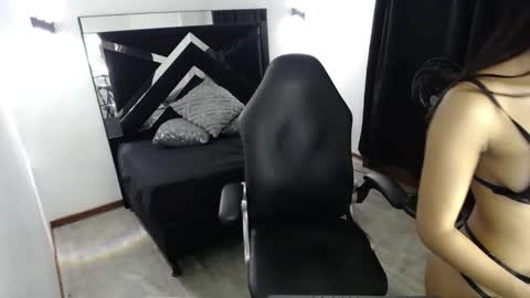 Mariana online show from 8, 3, 2026