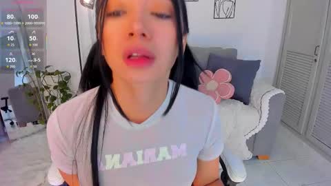 Mariana Silva online show from 19, 10, 2025