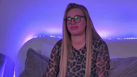 Maria online show from 11, 2, 2025