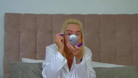 Snapshot of marianeumann chatting on 12, 2, 2026 Maria online show from 12, 2, 2026