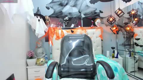 Marian Sexy online show from 17, 10, 2025