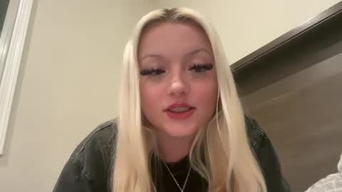 Snapshot of mariantana chatting on 10, 3, 2025 mariantana online show from 10, 3, 2025