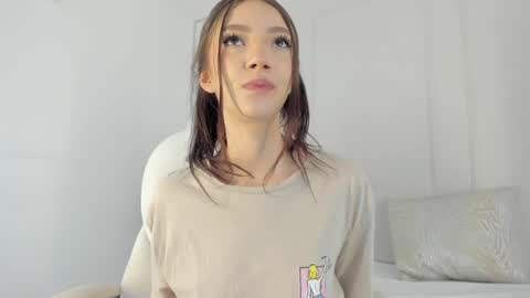 Maria Pettit online show from 24, 1, 2025