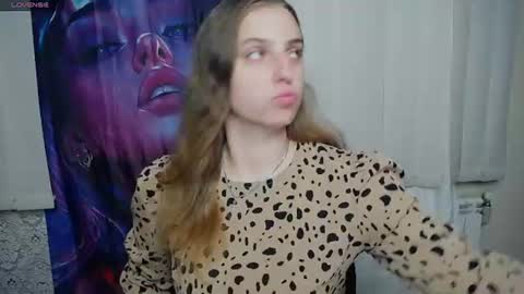 Snapshot of mariatess_ chatting on 7, 7, 2026 Mariia online show from 7, 7, 2026