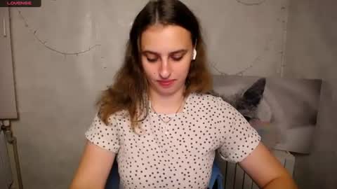 Snapshot of mariatess_ chatting on 10, 7, 2026 Mariia online show from 10, 7, 2026