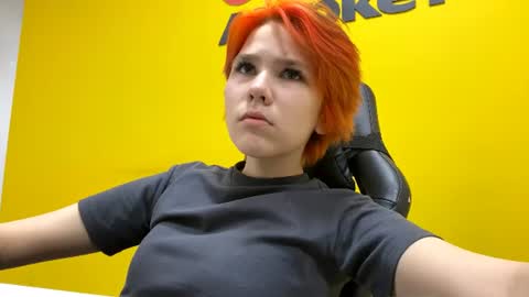 Snapshot of maribelvaneffen chatting on 30, 6, 2026 Mia online show from 30, 6, 2026