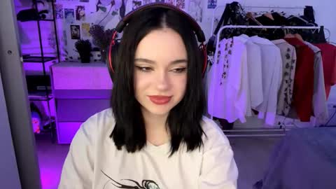 Emily online show from 17, 10, 2025