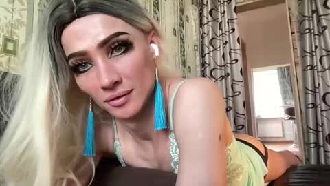 Mari online show from 10, 3, 2025