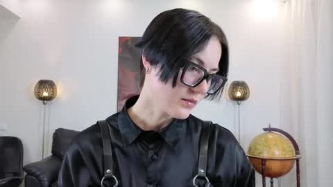 Snapshot of marie_fitch chatting on 4, 5, 2026 Marie Fitch online show from 4, 5, 2026