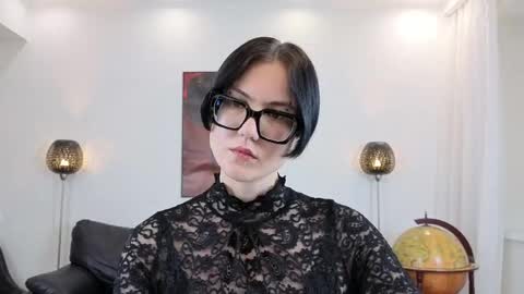 Snapshot of marie_fitch chatting on 7, 5, 2026 Marie Fitch online show from 7, 5, 2026