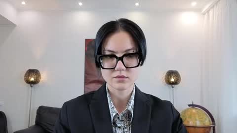 Snapshot of marie_fitch chatting on 20, 5, 2026 Marie Fitch online show from 20, 5, 2026