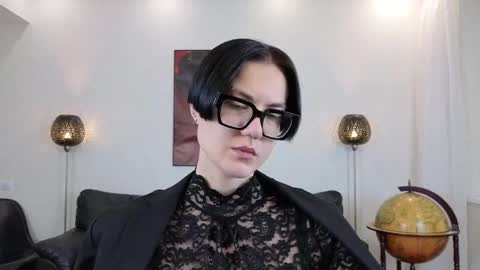 Snapshot of marie_fitch chatting on 25, 5, 2026 Marie Fitch online show from 25, 5, 2026