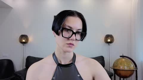 Snapshot of marie_fitch chatting on 29, 5, 2026 Marie Fitch online show from 29, 5, 2026
