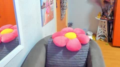 Snapshot of marie_marie03 chatting on 14, 2, 2025 Marie   online show from 14, 2, 2025