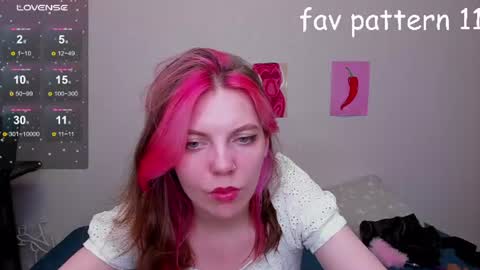 Snapshot of marie_reyess chatting on 16, 7, 2026 Marie 3 online show from 16, 7, 2026