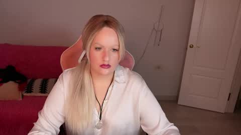 mariemlui online show from 11, 10, 2025