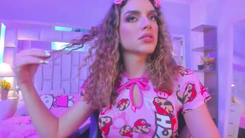 mariiahneedles online show from 20, 3, 2026