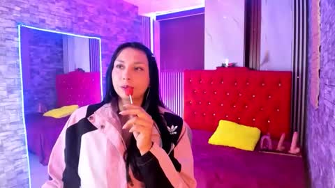 marilyncandy303av online show from 2, 2, 2026