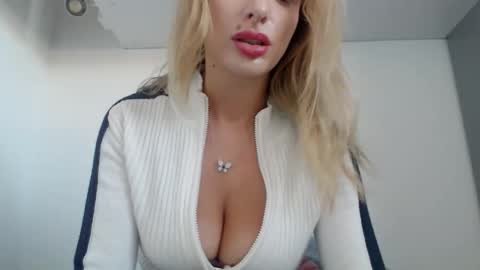 MarilynDevilish online show from 22, 11, 2025