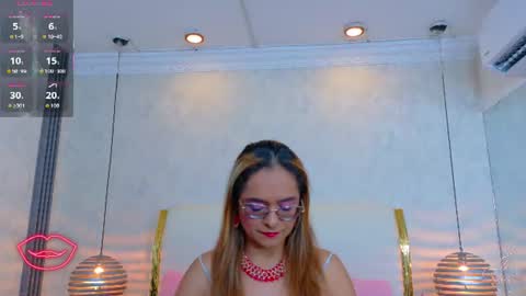 Marilyn Vega online show from 5, 8, 2026