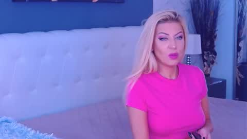 Mary Mais online show from 22, 9, 2025