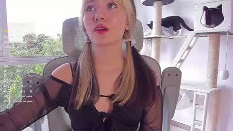 Snapshot of marin_kitoko chatting on 20, 2, 2026 Marin kitoko online show from 20, 2, 2026