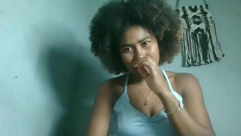 Snapshot of marina663 chatting on 2, 11, 2025 marina663 online show from 2, 11, 2025