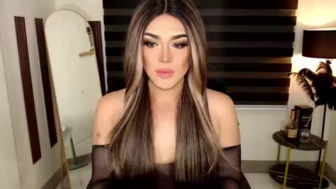 Snapshot of marinamorets chatting on 21, 12, 2024 marina online show from 21, 12, 2024