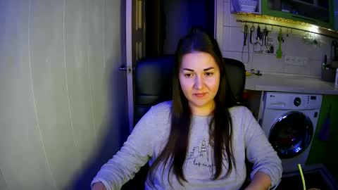MarinettaQhot online show from 27, 12, 2024