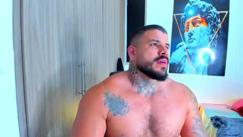 Snapshot of mario_teran chatting on 29, 10, 2025 Mario Teran online show from 29, 10, 2025