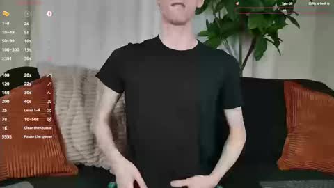 Snapshot of mark327645 chatting on 8, 9, 2025 Mark online show from 8, 9, 2025