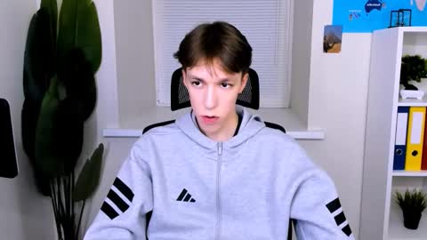 Mark online show from 23, 10, 2025