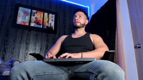 Snapshot of mark_buffet02 chatting on 3, 2, 2025 Mark Buffet online show from 3, 2, 2025