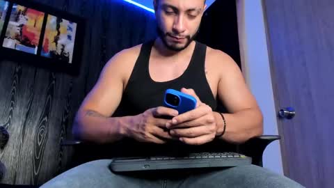 Snapshot of mark_buffet02 chatting on 19, 2, 2025 Mark Buffet online show from 19, 2, 2025