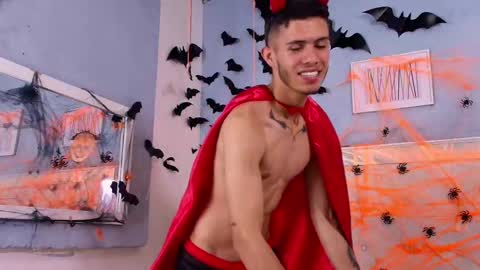 Snapshot of mark_pirs chatting on 31, 10, 2025 Mark Pirs online show from 31, 10, 2025