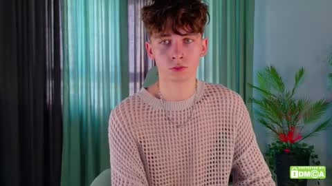 Snapshot of mark_safr chatting on 5, 2, 2026 Mark online show from 5, 2, 2026