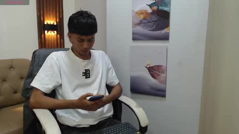 markbowie online show from 4, 10, 2025