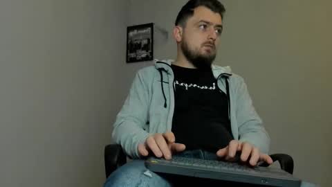 MARK online show from 4, 12, 2025