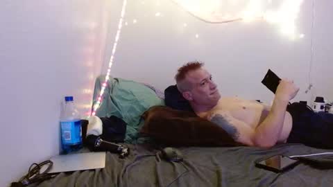 Snapshot of markymark101825061 chatting on 14, 2, 2025 markymark101825061 online show from 14, 2, 2025