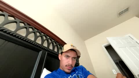 Snapshot of marlonnolascotabora15 chatting on 6, 6, 2026 marlonnolascotabora15 online show from 6, 6, 2026