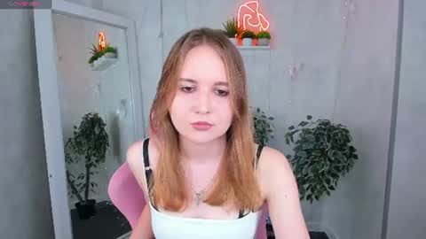 Snapshot of marlyn_owen chatting on 31, 7, 2026 Emmaa online show from 31, 7, 2026