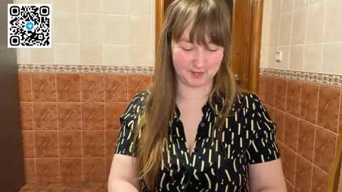 Snapshot of maroonmoon_ chatting on 15, 4, 2026 Miriam online show from 15, 4, 2026