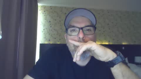 Snapshot of marriedcock1980 chatting on 14, 9, 2025 marriedcock1980 online show from 14, 9, 2025